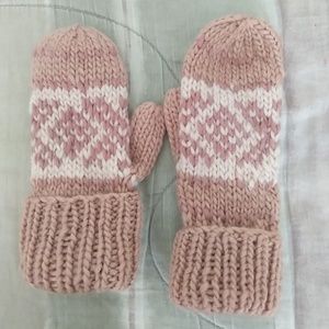 Urban Outfitters Knit Mittens